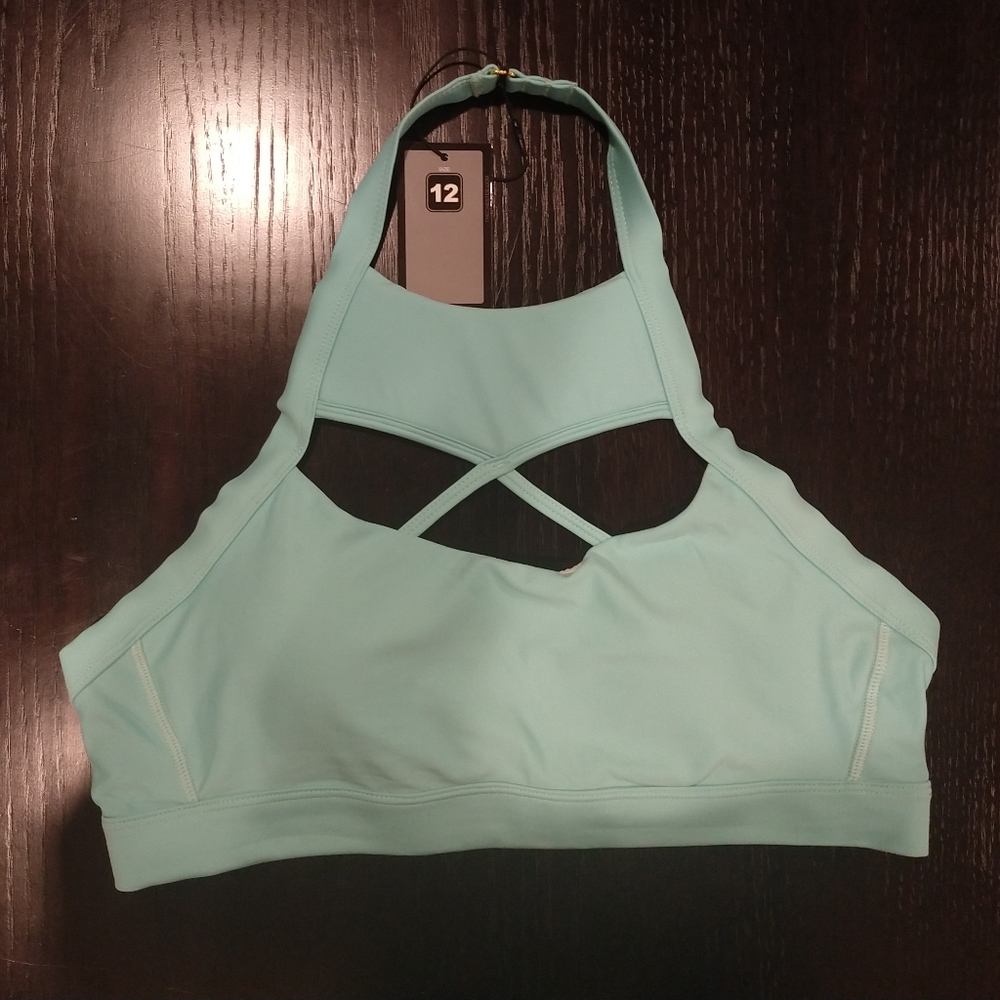 Chestee Kandace halter neck sports bra